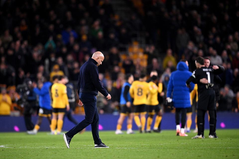 开云官网-47岁利物浦主帅呆立 赛季5次遭补时绝杀 1-2仍嘴硬：没给对手机会